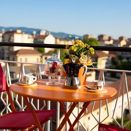 Magic Apartment